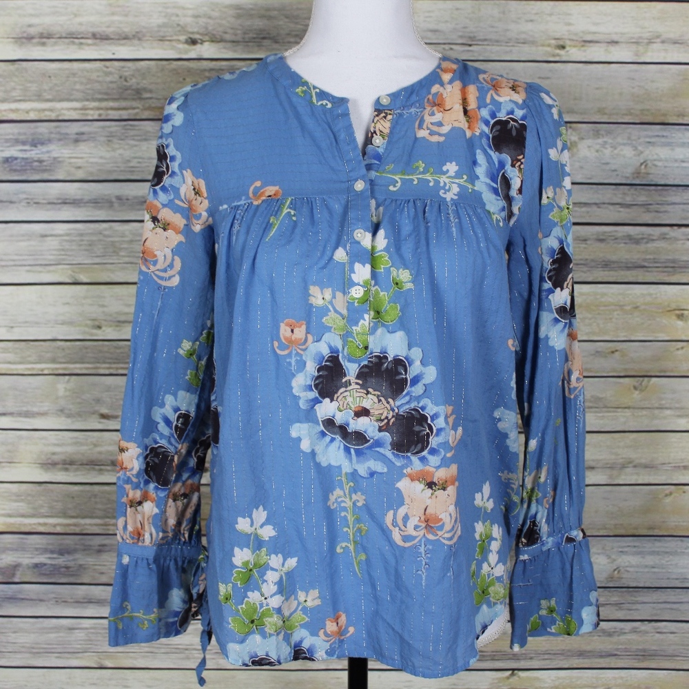 SHIMMER KNIT SCOOP NECK ANGLED TUNIC W/ PEARL CUFF DETAIL